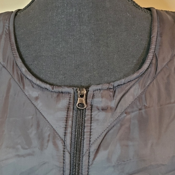 NWT SOCIALITE Quilted Lightweight Black Vest, Zipper Closure, Size L/XL - Picture 10 of 16